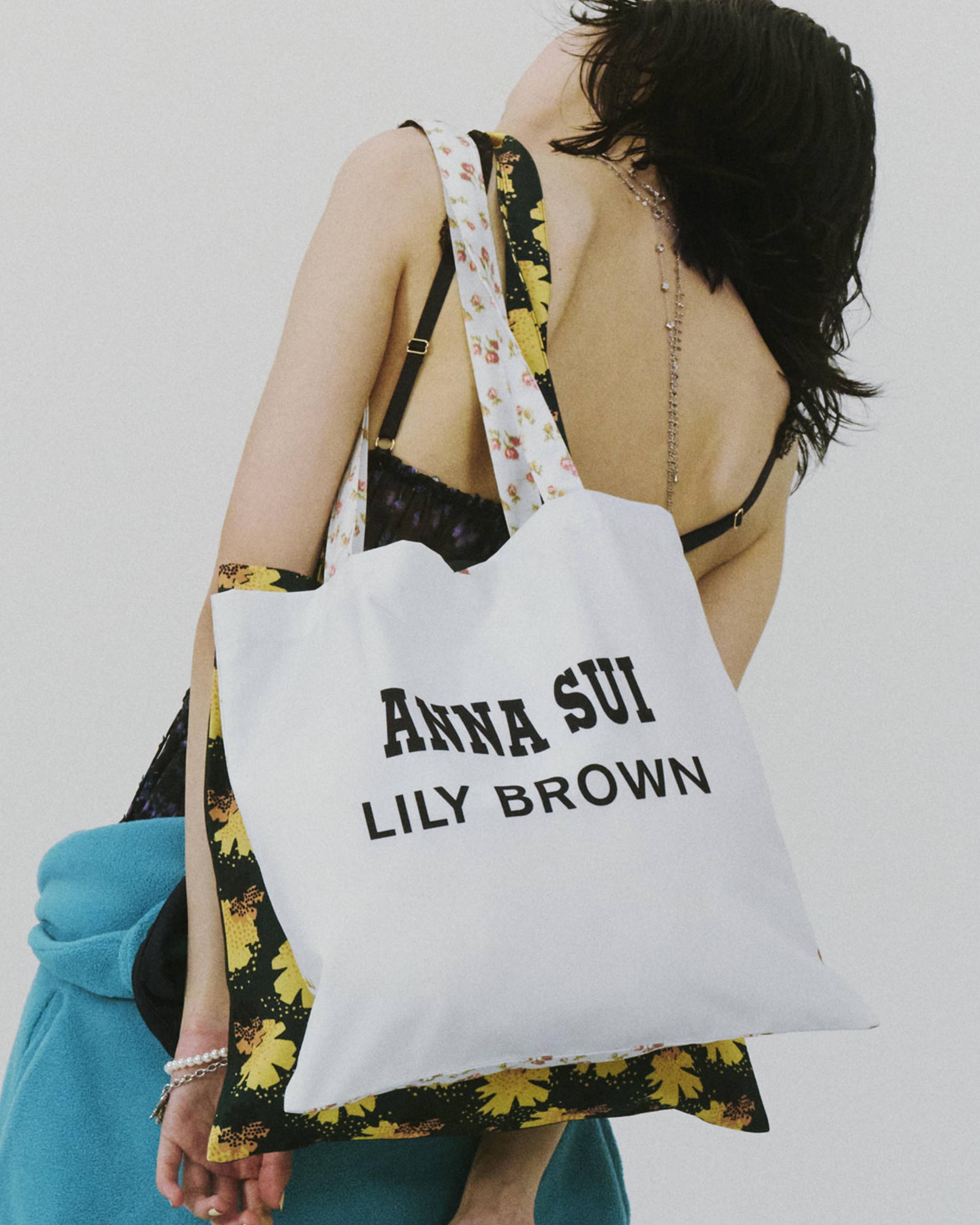 LILYBROWN☆新品ANNASUIコラボバッグ LILYBROWN☆新品ANNASUIコラボバッグ 【公式通販】
